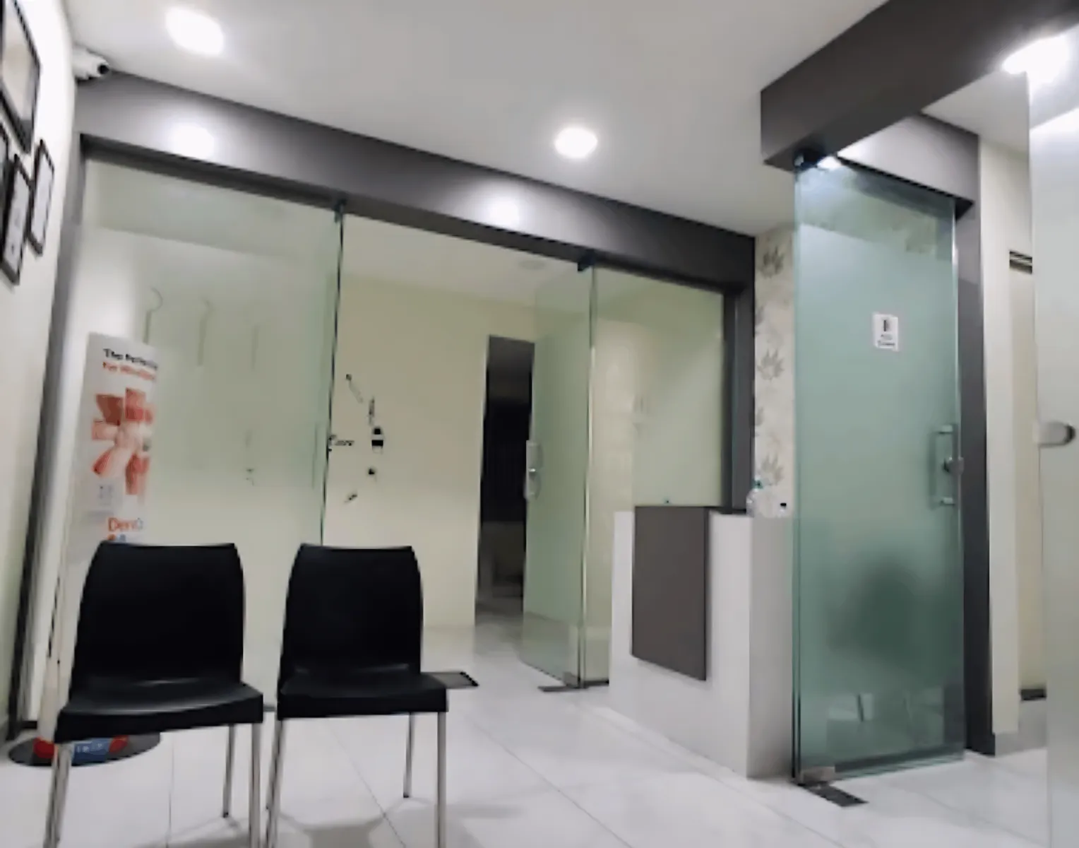 Ridhi Dentistry interior 3